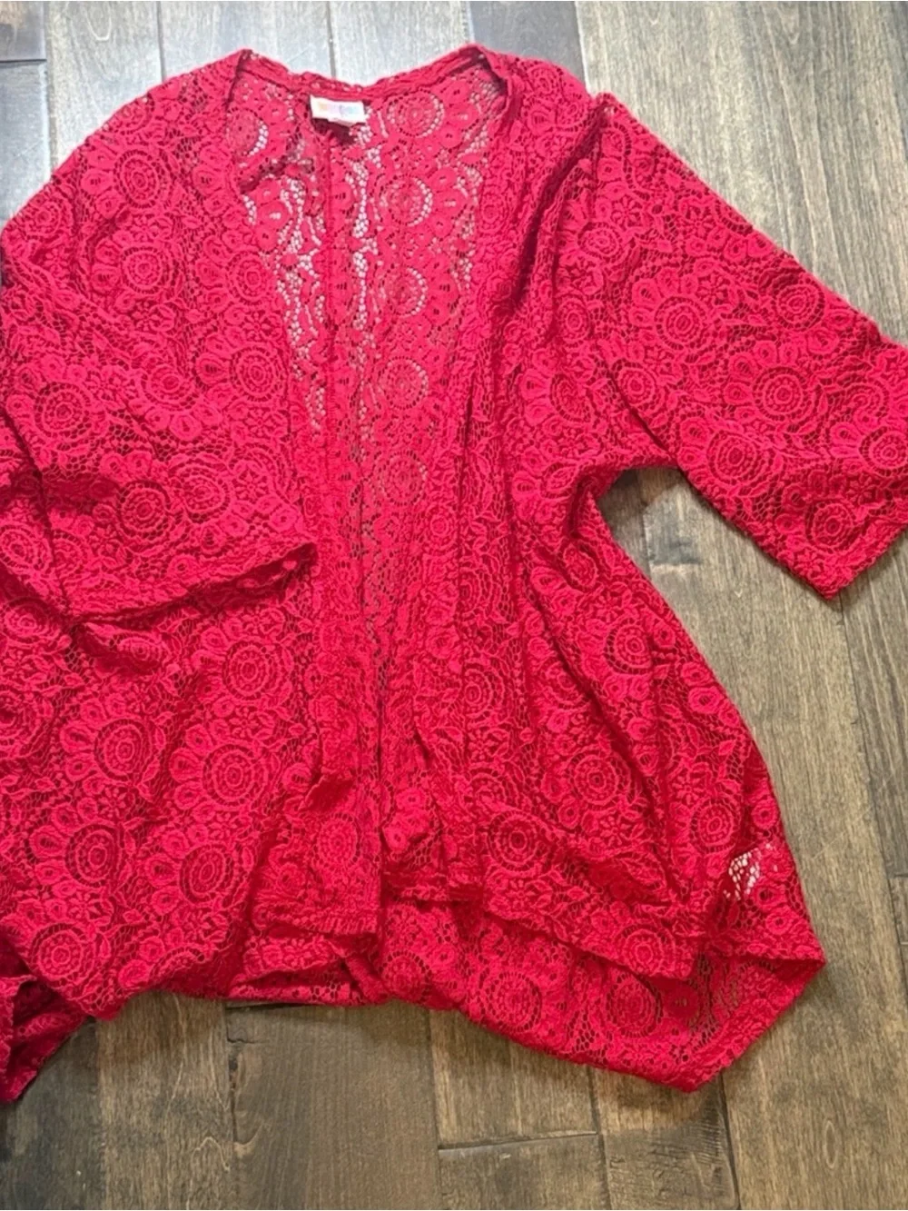 LuLaRoe Lindsey Lace Kimono Cardigan Medium Bright Red Floral Open  Cover Up
